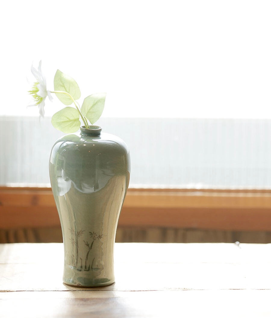 Serenity Celadon Vase  (Mini decorative vase)