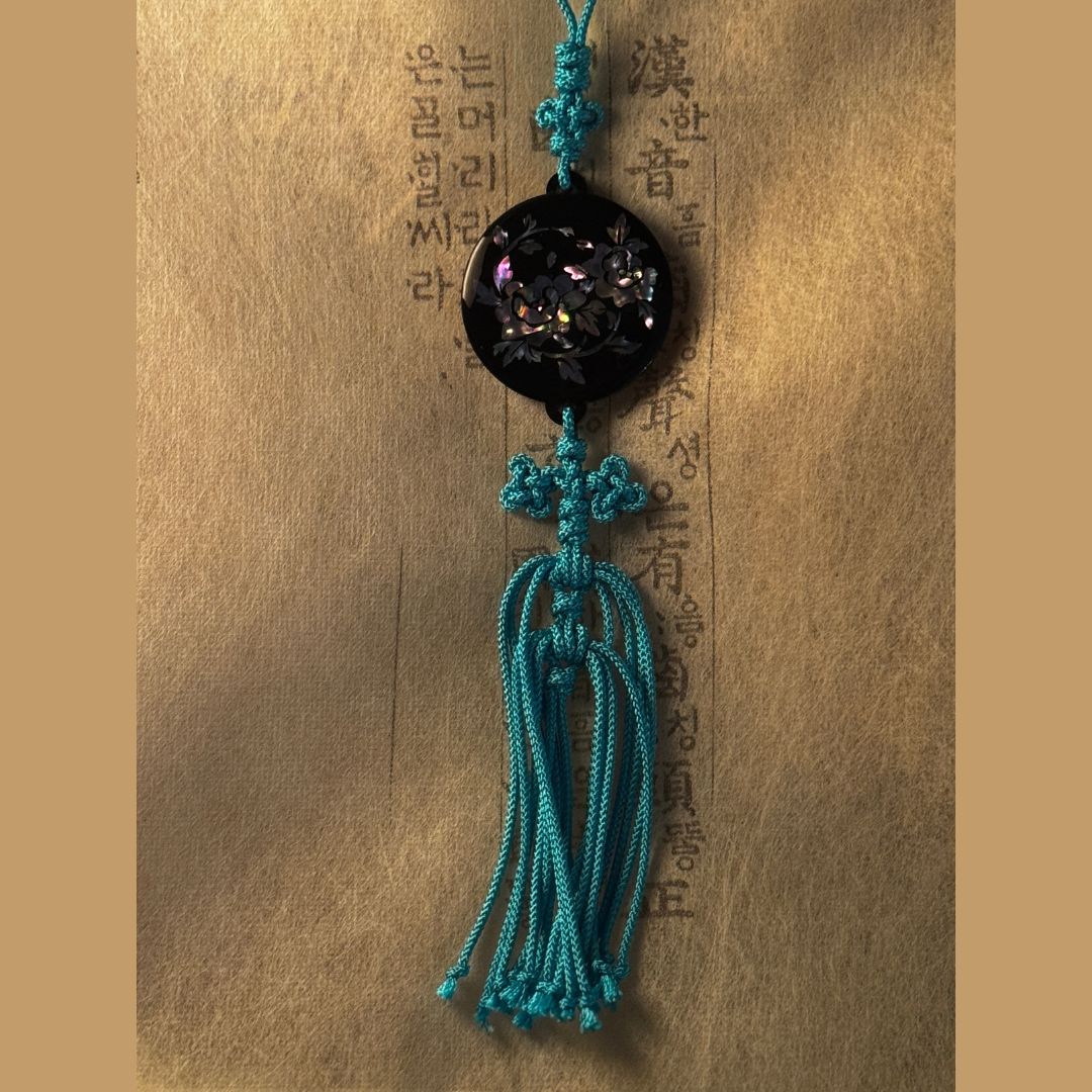 Mother-of-Pearl Norigae Ornament